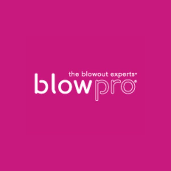 blowpro Professional Salon Wavemaker 1.5 Oval Titanium Barrel Rapidly Heats to Max Temp in 60 Seconds 3 Preset Temp Options Easily Creates Gorgeous S Shaped Waves or Even Classic Soft Curls