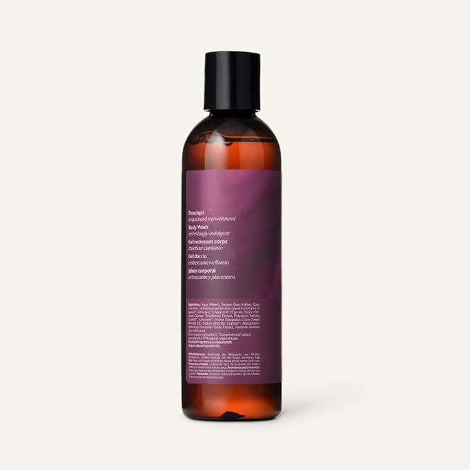 KHADI HOLY BASIL BODYWASH – Ayurvedic Shower Gel – 100% Natural – Intensely Cleanses &amp Cares – Protective &amp Invigorating – Basil Tulsi Lime Eucalyptus – 200ml