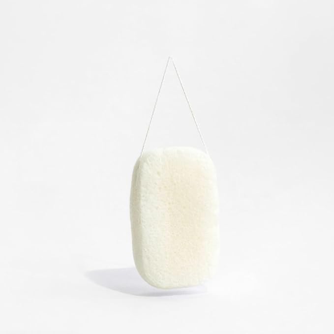 Everist The Hydrating Body Duo The Body Wash Concentrate Tube 50+ Washes Bundled With The Compostable Konjac Sponge