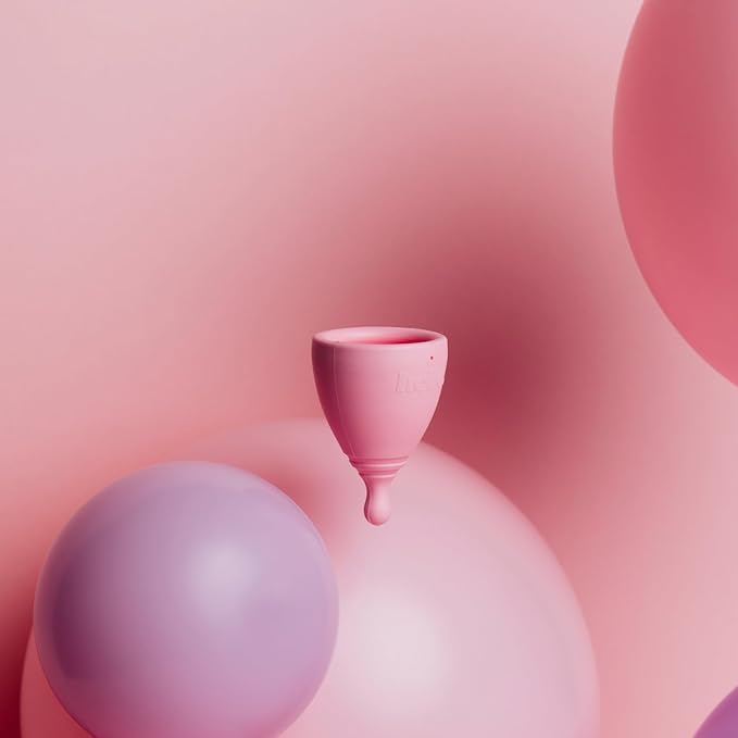 Hello Period Average Cervix Menstrual Cup | Award Winning Reusable Period Cup Soft Flexible Alternative to Pads &amp Tampons Sustainable Feminine Hygiene Leak Proof | Holds 29.5ml 45mm D 64mm L (La