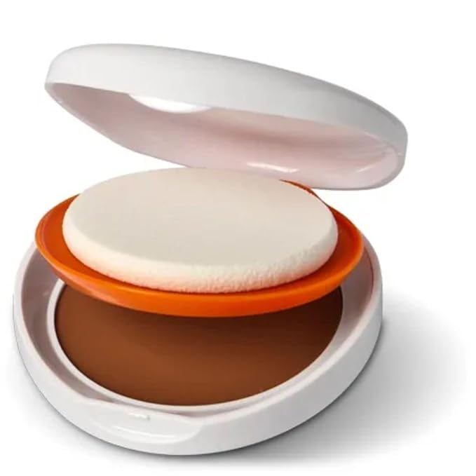 HELl0CARE Compact BROWN Oil Free SPF 50