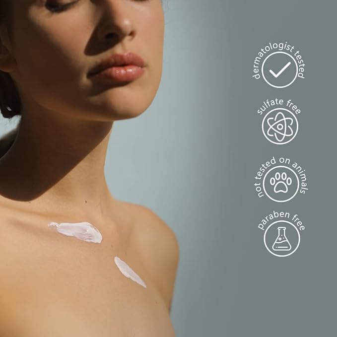 Water-Resistant Active Lifestyle Sunscreen SPF 50 | Oil-Free Sunscreen with Zinc Oxide Beeswax Dimethicone &amp Vitamin E | SPF for Children &amp Adults | Daily SPF 50 | 4.6 Oz / 131 g