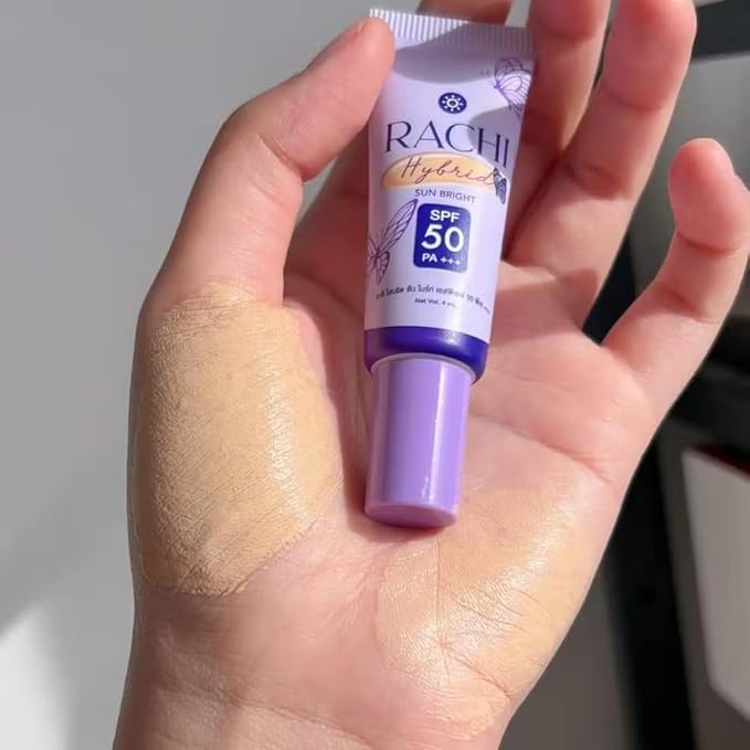 Hybrid Sunscreen SPF 50 PA+++ – Lightweight Daily UV Protection Travel Size 4 ml (12 Pack)