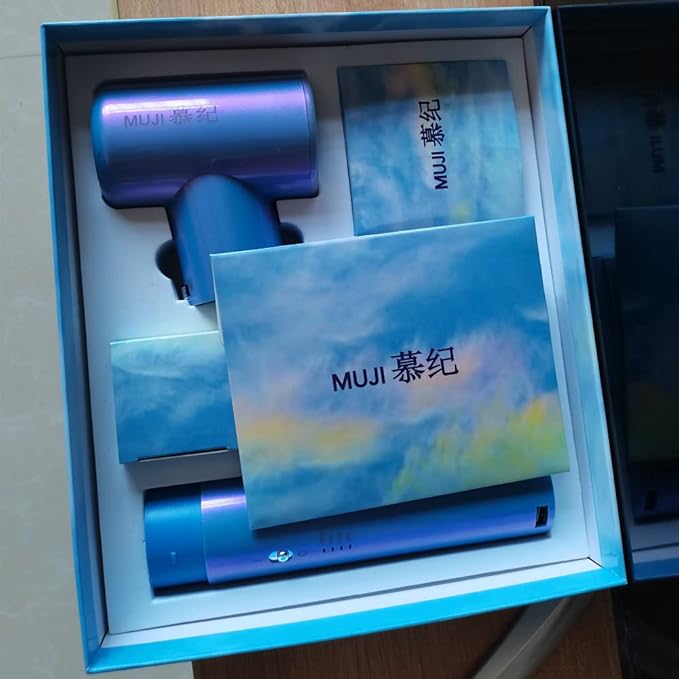 Travel Hair Dryer Lightweight and Compact USB Wireless Hair Blower Outdoor Using 600 Watt Power Strong Wind Working by Battery It As Power Bank