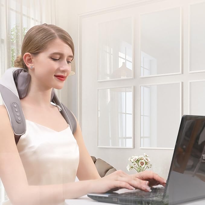 Neck and Shoulder Gift for Mom Dad Men WomenShiatsu Neck and Back Massager 3D Kneading Massage Pillow with Heat Deep Tissue Kneading Pillow Massage