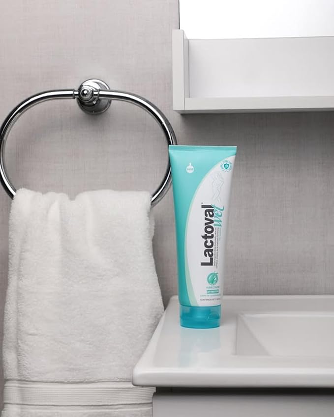 Lactoval Jabon Intimo Feminine Wash for Women Fragrance-Free Intimate Cleanser pH 3.5 Balanced with Aloe Vera &amp Lactic Acid Gentle Daily Wash for Sensitive Skin 200 mL