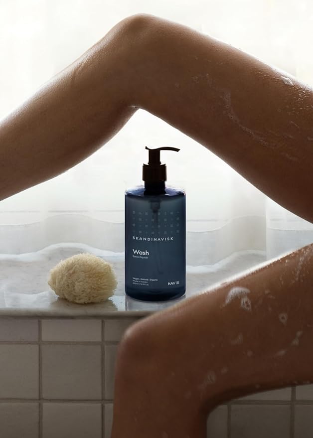 Skandinavisk Wash HAV ‘Sea’ Scent notes: Salt spray and sea kelp hawthorn and beach rose 16.91 fl. oz.