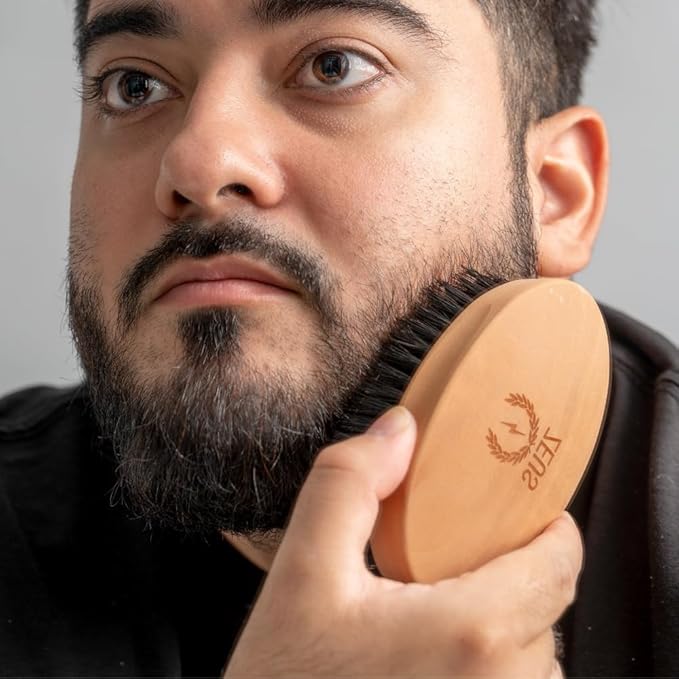 ZEUS Oval Military Beard Brush for Men Natural Boar Firm Bristle Grooming Tool for Shaping Conditioning &amp Daily Beard Maintenance (Made in Germany) Q91