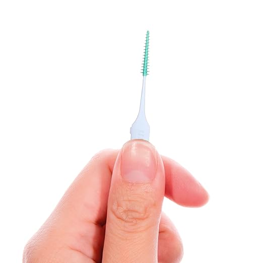 GUM Soft-Picks Original Easy to Use Dental Picks for Teeth Cleaning and Gum Health Disposable Interdental Brushes with Convenient Carry Case Dentist Recommended Dental Picks 320 Count