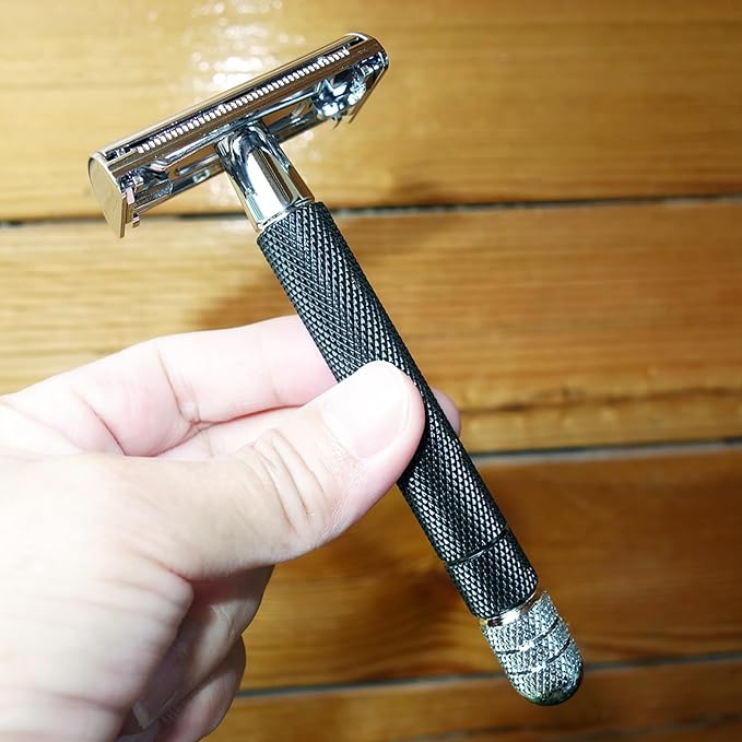 Classic Butterfly Twist-to Open Double Edge Safety Razor Wet Face Hair Shaver Machine with 10 Platinum Super Blades Refills for Smooth and Close Shaves