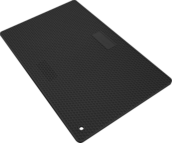 Vincent Heat Resistant Silicone Tool Mat For Styling and Barber Station | For Curling Irons Flat Irons Hot Styling Tools (Black)