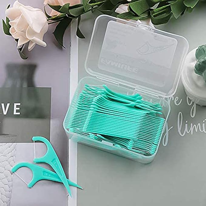 FAMILIFE Floss Picks Mint Dental Floss Picks with 4 Travel Handy Cases 240 Count Flossers and 204 Picks Kid's Dental Floss Picks Fluoride Free