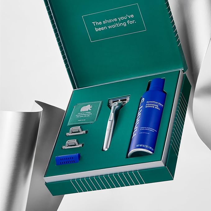 Harry's Plus Men's Father's Day Gift Set with Shaving Razor 3 Blade Refill Cartridges 6.7 FL OZ Foaming Shave Gel Shaving Kit for Men