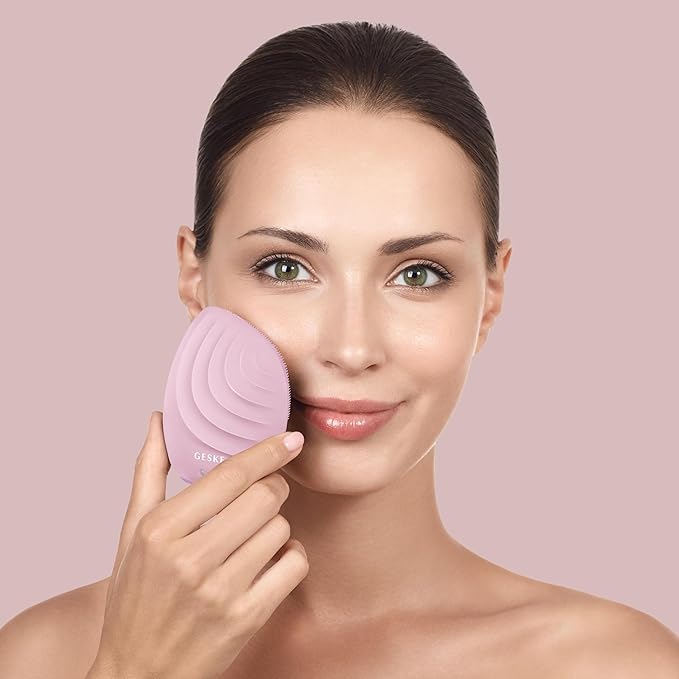 GESKE SmartAppGuided™ Sonic Facial Brush 5 in 1 | Vibrating Electric Facial Cleansing Brush | Soft Silicone Brush | Professional Facial Cleanser | Skin Cleanser &amp Exfoliator | Face Massager