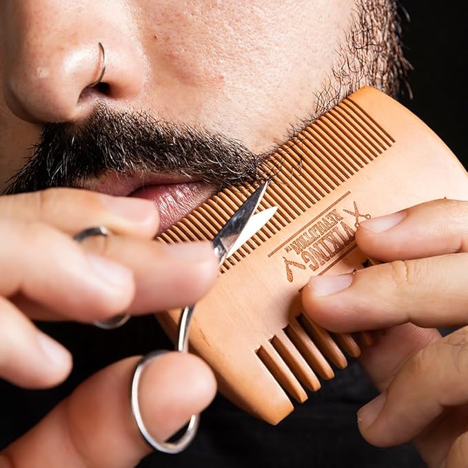 Viking Revolution - Ultimate Beard Kit Spiced Vanilla - Beard Grooming Kit for Men with Beard Brush Beard Comb Beard Balm Beard Oil Beard and Moustache Scissors - Husband Gifts for Men