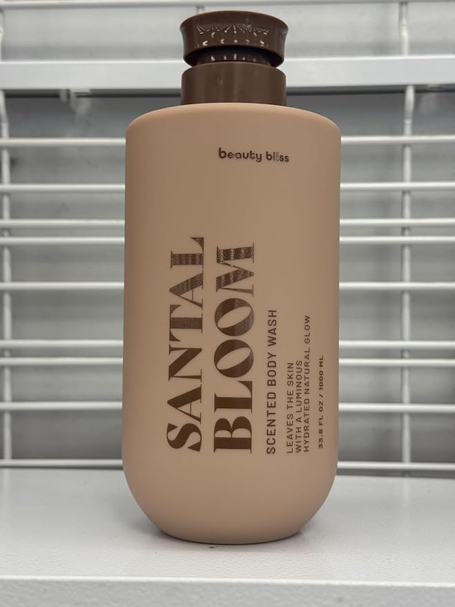 Santa Bloom Scented Body Wash with Luminous Hydrated Natural Glow