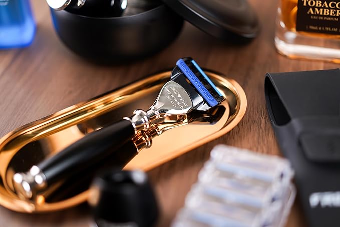 FREED Customized gifts Engraving Luxury Men's 5-Blade Razor set Aluminum Alloy Material incloud 4 Bladesrazor standrazor brushIt's the best gift for men