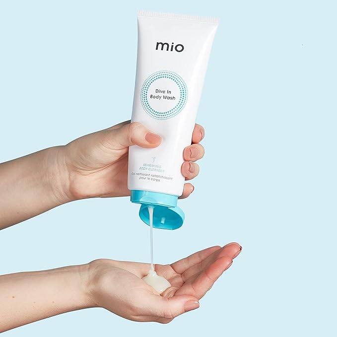 Mio Dive In Body Wash Berry 6.7 Fl Oz