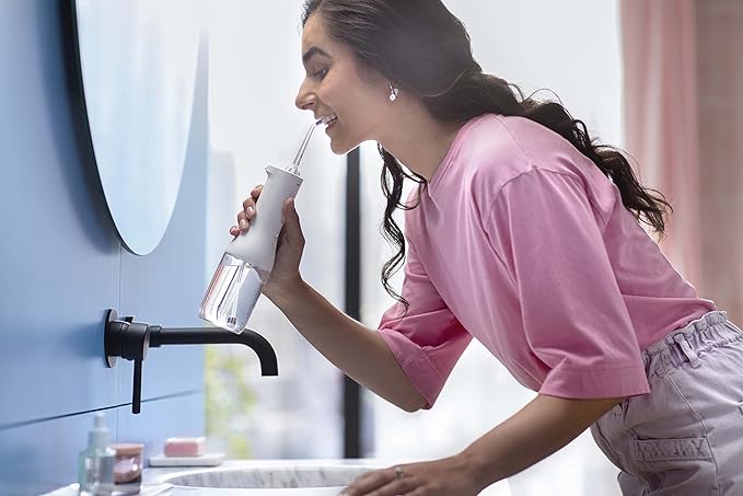 Philips Sonicare Water Flosser Cordless – Rechargeable Power Dental Waterflosser for Teeth Portable Oral Irrigator with 3 Intensity Settings 360° Rotating Nozzle – (Mint)