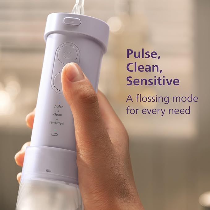 Philips Sonicare Compact Flosser 1000 Portable Water Flosser with 3 Flossing Modes IPX7 Waterproof Oral Irrigator Travel Friendly Purple Model HX3333/23