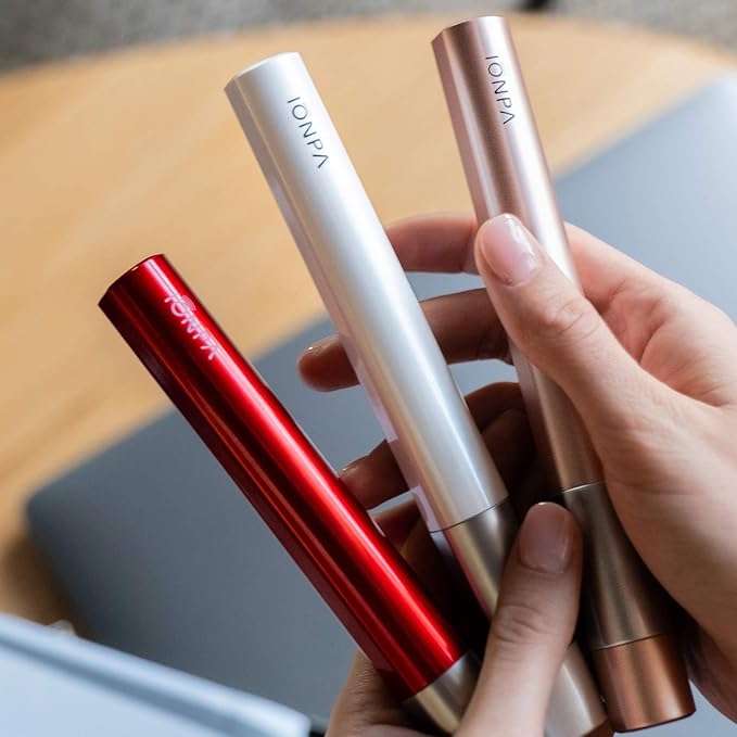 IONIC KISS IONPA DM Red Compact Ionic Power Electric Toothbrush with Travel Cap Brushing Timer 2 Modes 2 Soft Extended Filament Brush Heads Made in Japan KISS You Outdoor Camping DM-011RD