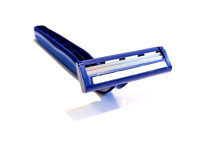 100 Box of Razor Blades Premium Disposable Stainless Steel Hospitality Quality Shavers High End Twin Blade Razors for Men and Women with Aloe Vera Lubrication Strip