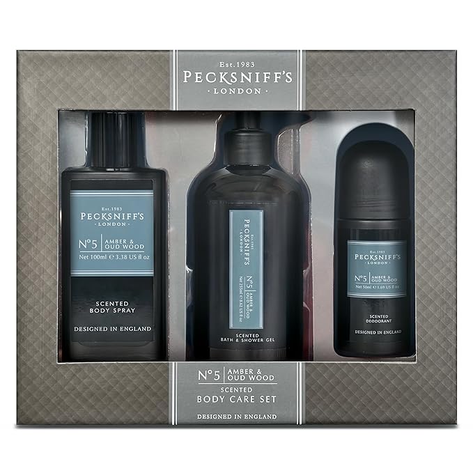 Pecksniff’s Men’s Essentials Body Trio Gift Set – Amber &amp Oud Wood – Bath &amp Shower Gel 250ml Body Spray 100ml Deodorant 50ml