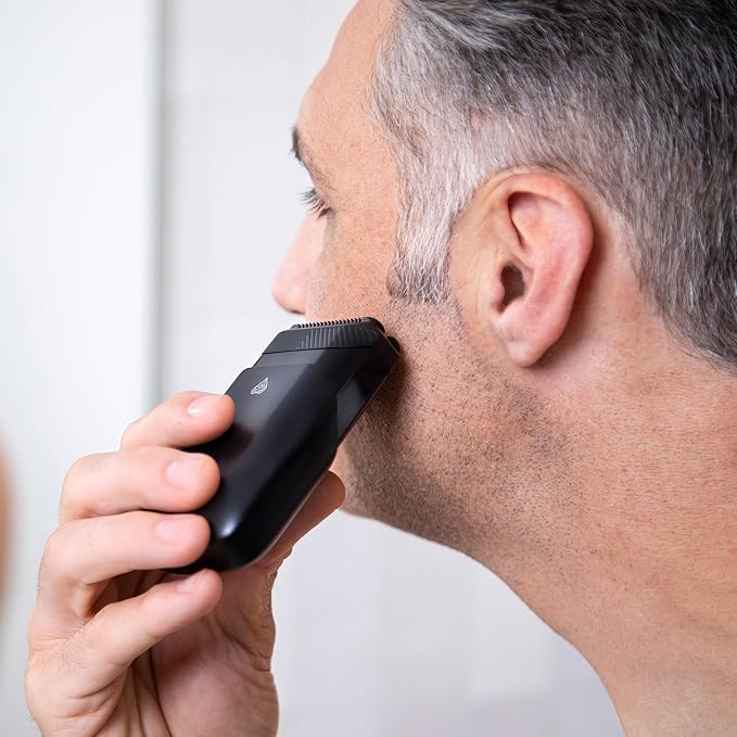 MANSCAPED® The Handyman™ Compact Face Shaver – Portable Men’s Travel Facial Hair Groomer USB-C Rechargeable Razor Electric Foil Face Shaver Waterproof Cordless Dual-Action SkinSafe® Foil Blades