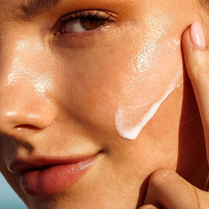 Kopari Antioxidant Face Shield Mineral SPF 30 Lightweight Sheer Texture With Dewy Finish No White Cast with Moisturizing Hyaluronic Acid 1.5 oz