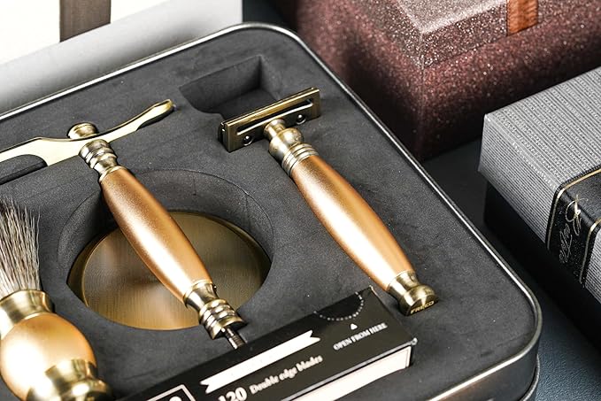 FREED Bronze Series Custom Laser-Engraved Double-Edged Safety Razor Aluminum Alloy Material Includes 120 Bladesit's the best gift for menfathers or birthdays (Bronze Gold)