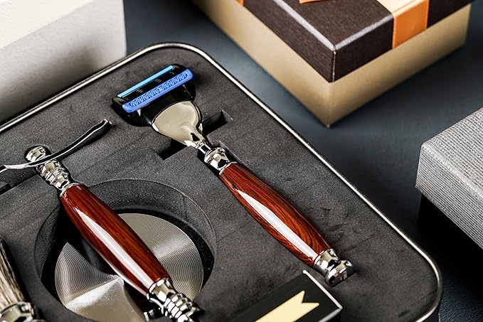 FREED Customized gifts Engraving Luxury Men's 5-Blade Razor set Aluminum Alloy Material incloud 4 Bladesrazor standrazor brushIt's the best gift for men (Purple-Brown)