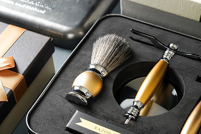 FREED Customized gifts Engraving Luxury Men's 5-Blade Razor set Aluminum Alloy Material incloud 4 Bladesrazor standrazor brushIt's the best gift for men (Gold)