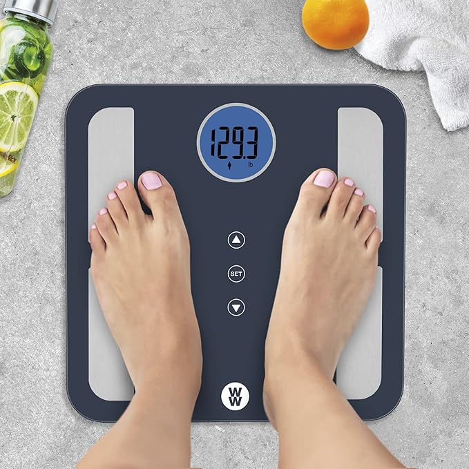 Weight Watchers Scales by Conair BathroomScale for BodyWeightGlass Digital ScaleBody Analysis Measures Body FatBody WaterBMIBone Mass&ampMuscle for 4UsersMeasures Weight up to 400Lbs in Black&a