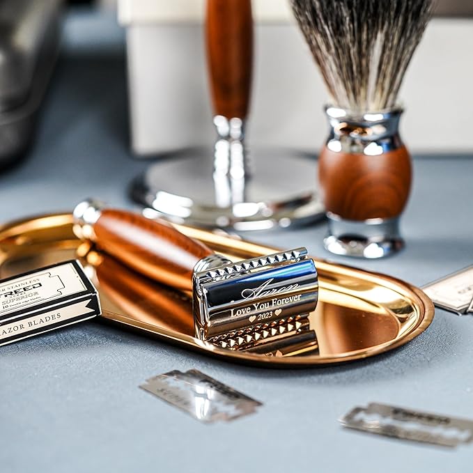 FREED Customized Luxury Men's Safety Razor set with Laser Engraving Aluminum Alloy Material incloud 120 Japanese Stainless Steel BladesIt's the best gift for men fathersor birthdays.
