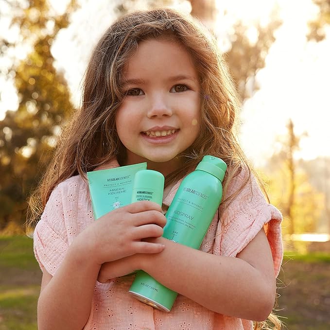 MDSolarSciences Mineral KidStick SPF 40 | Gentle Sunscreen Stick for Kids | Zinc OxideVitamins C &amp E-| Easy Glide OnBroad-SpectrumFragrance-FreeMess-Free Sun Protection-| 0.6 oz(Pack of 2)
